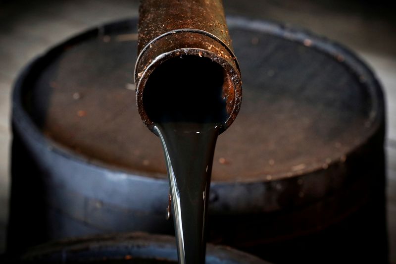 Record oil output cuts fail to make waves in coronavirus-hit market